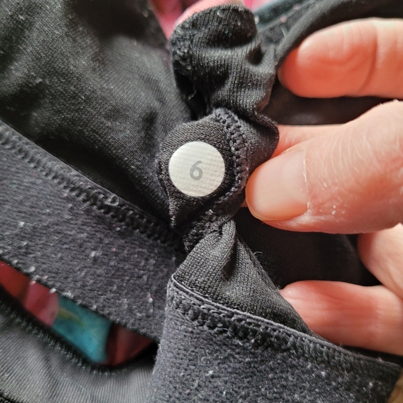 Lululemon | Top Speed Bra - Secret Garden - Picture 8 of 10